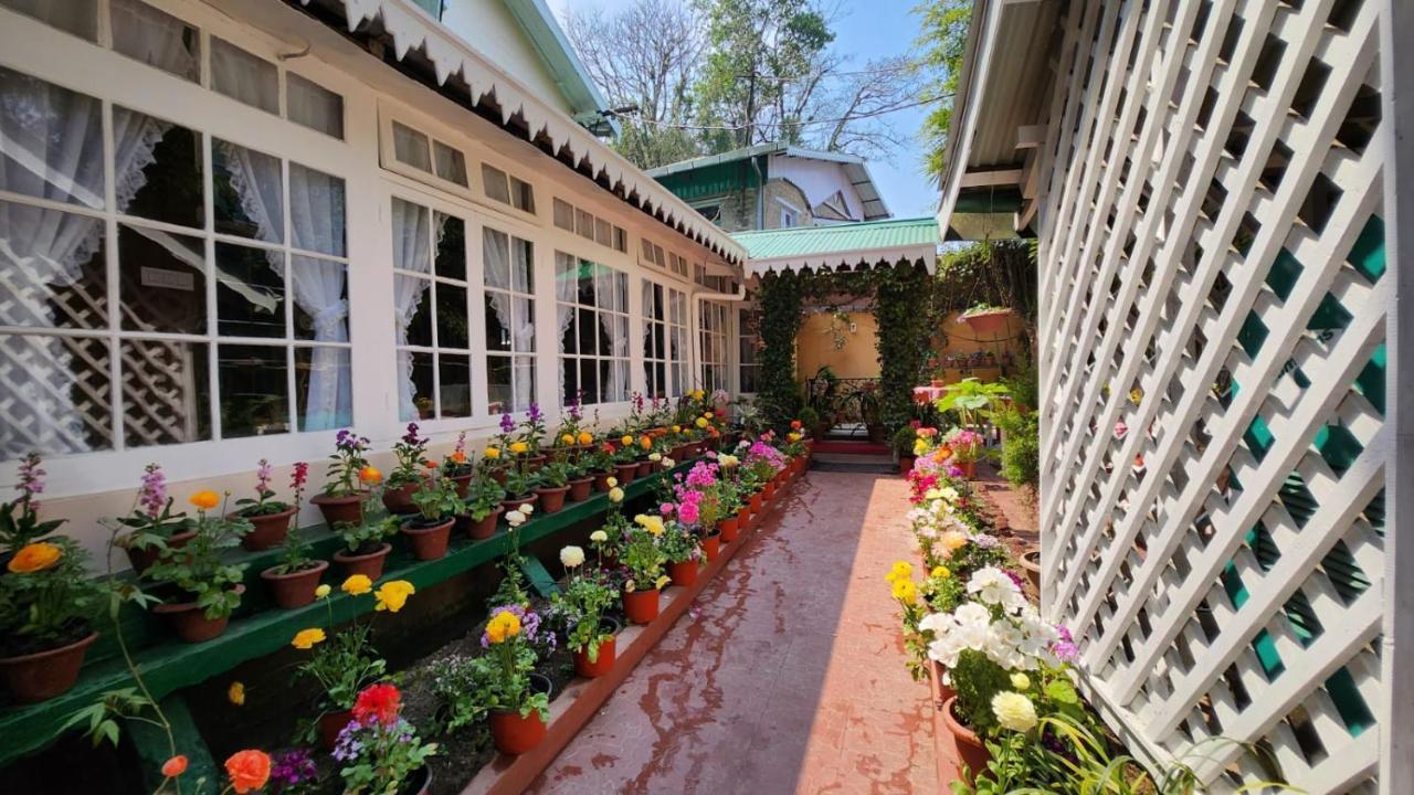 Ivanhoe Hotel Darjeeling  Esterno foto