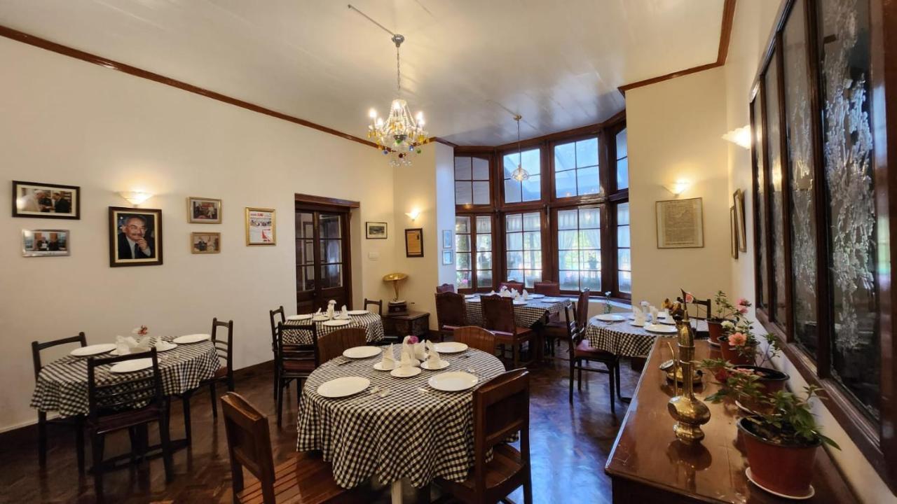 Ivanhoe Hotel Darjeeling  Esterno foto
